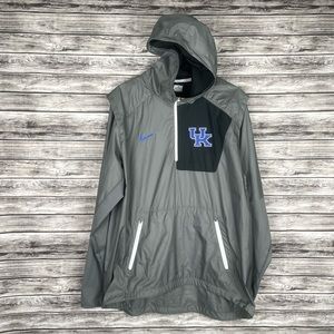 Nike University Of Kentucky Jacket - Large